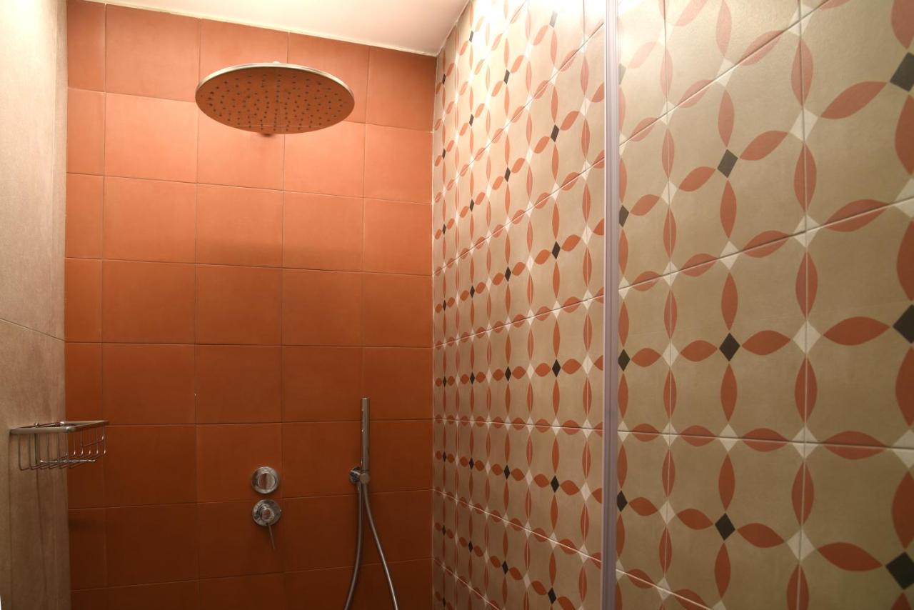Li Frati Suite Lecce Ngoại thất bức ảnh