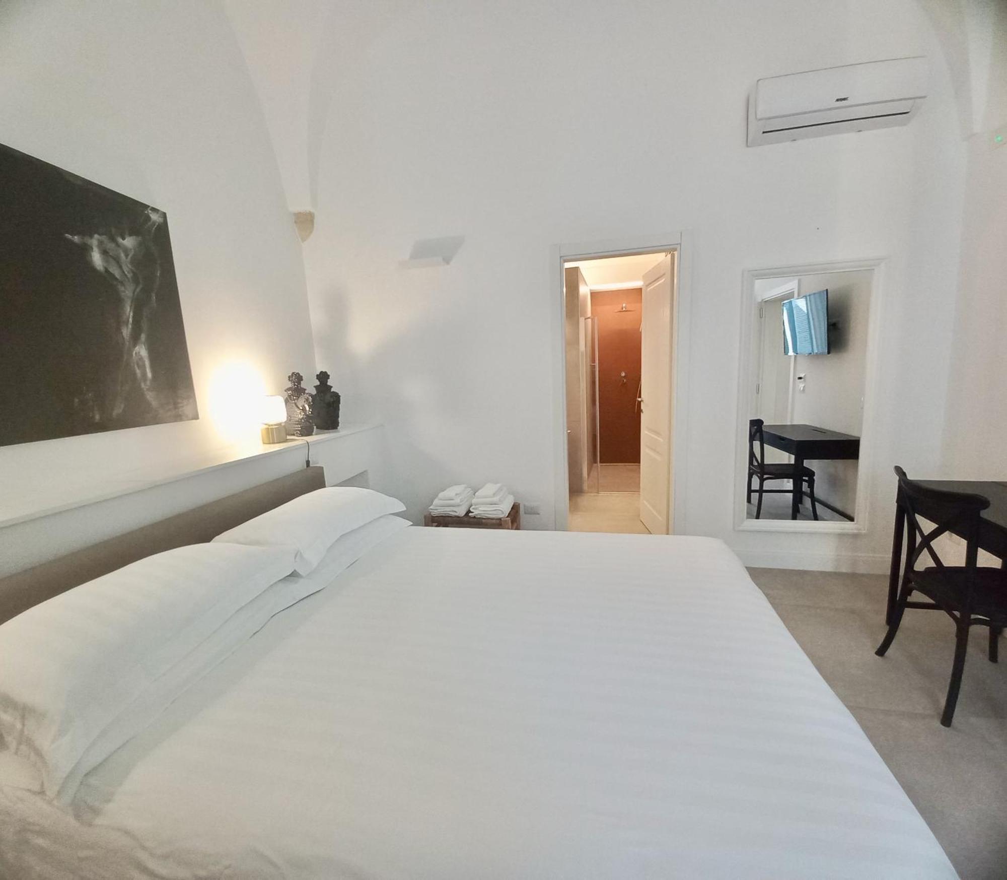 Li Frati Suite Lecce Ngoại thất bức ảnh